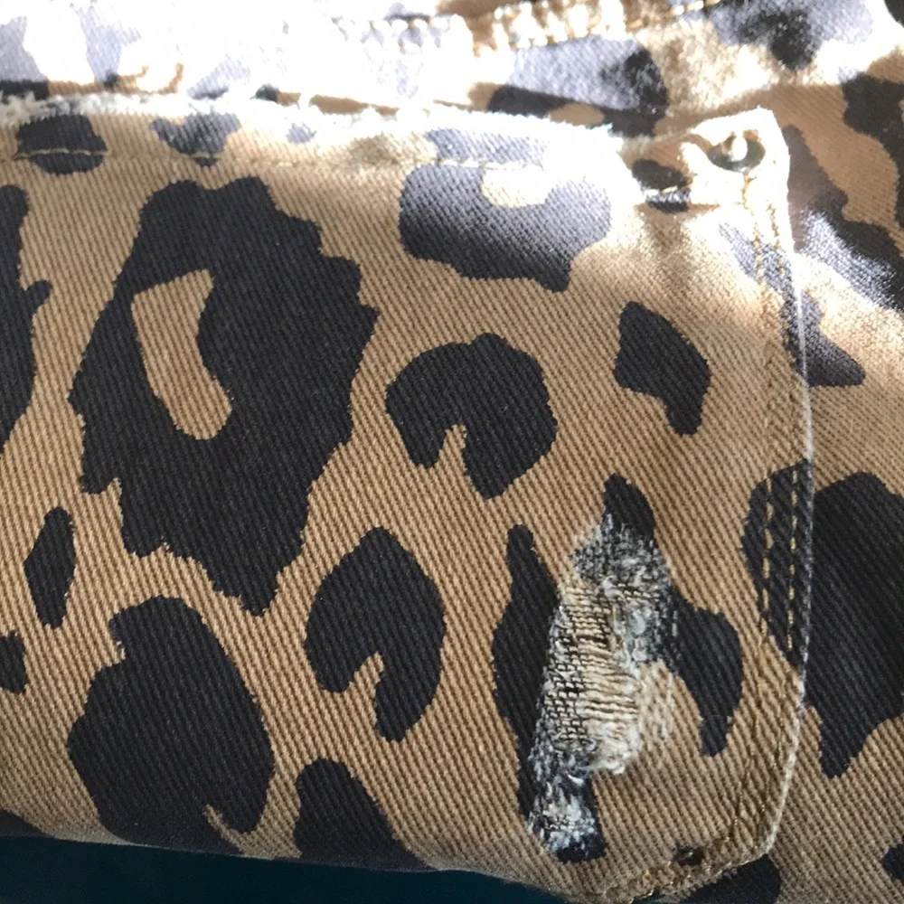 JEANS SIZE 10/30 LEOPARD SKINNY VINTAGE DISTRESSED.5 pockets w golden zip NWT❤️ - Picture 4 of 15
